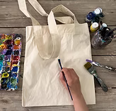 الرسم على الحقائب القماشية